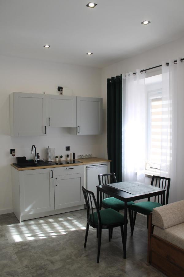 Apartament Z Historia Jelenia Góra Eksteriør bilde